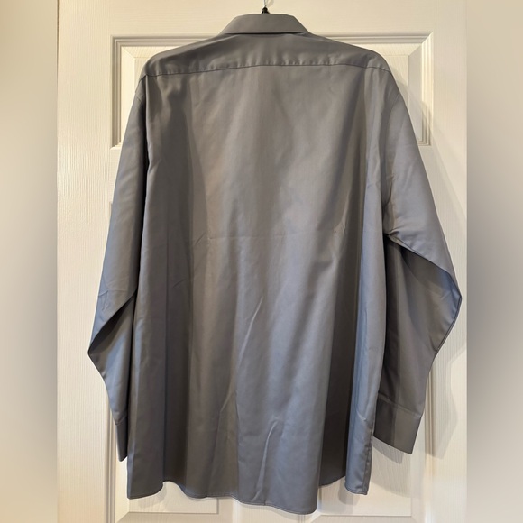 Van Heusen Men's Gray Dress Shirt Size M neck 16 1/2 - Picture 3 of 5